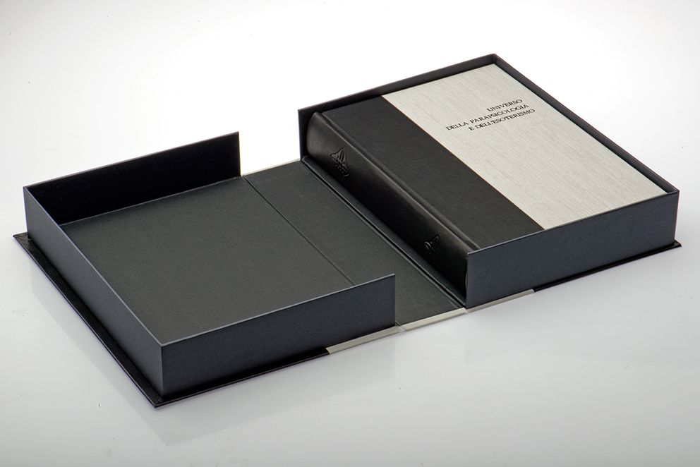 Eco-Friendly Materials for Sustainable Booklet Boxes