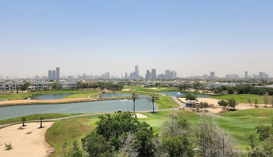 Emirates Hills Dubai Location