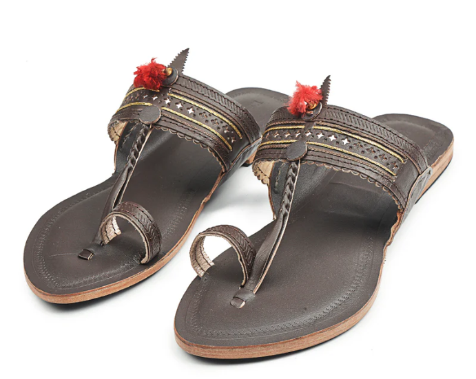 Red Gonda Women's Kolhapuri Chappal