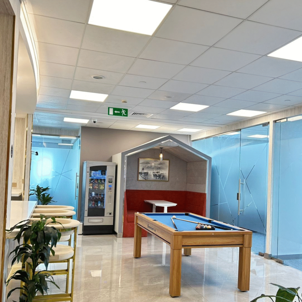 Discover the best coworking spaces in Dubai for productivity, networking, and modern amenities. Find your perfect workspace today!