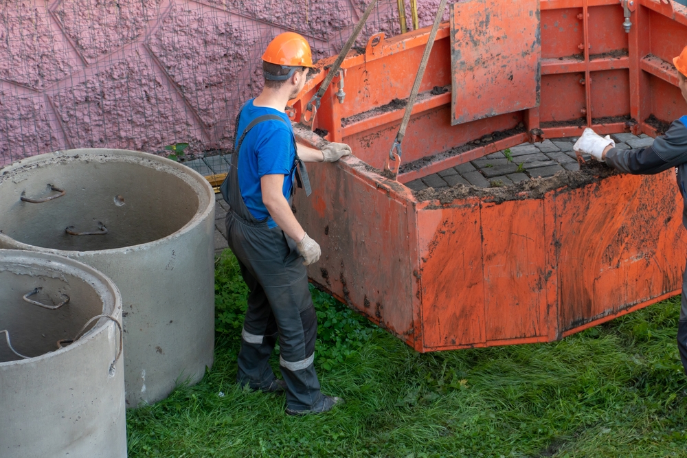 Trenchless Sewer Replacement vs Traditional Digging: Which Should You Choose?
