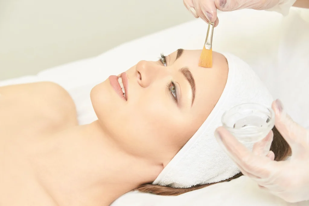 Your Complete Guide to Healthy, Youthful & Hair-Free Skin in Lahore