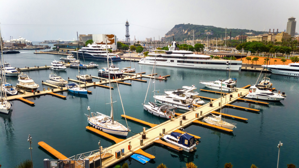 how to manage berth rentals with a marina management software