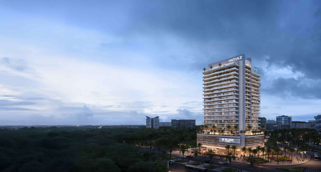 Imtiaz LeBlanc at Dubailand A Haven of Natural Beauty