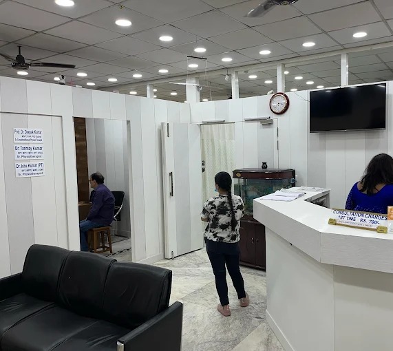 physiotherapy clinic in delhi