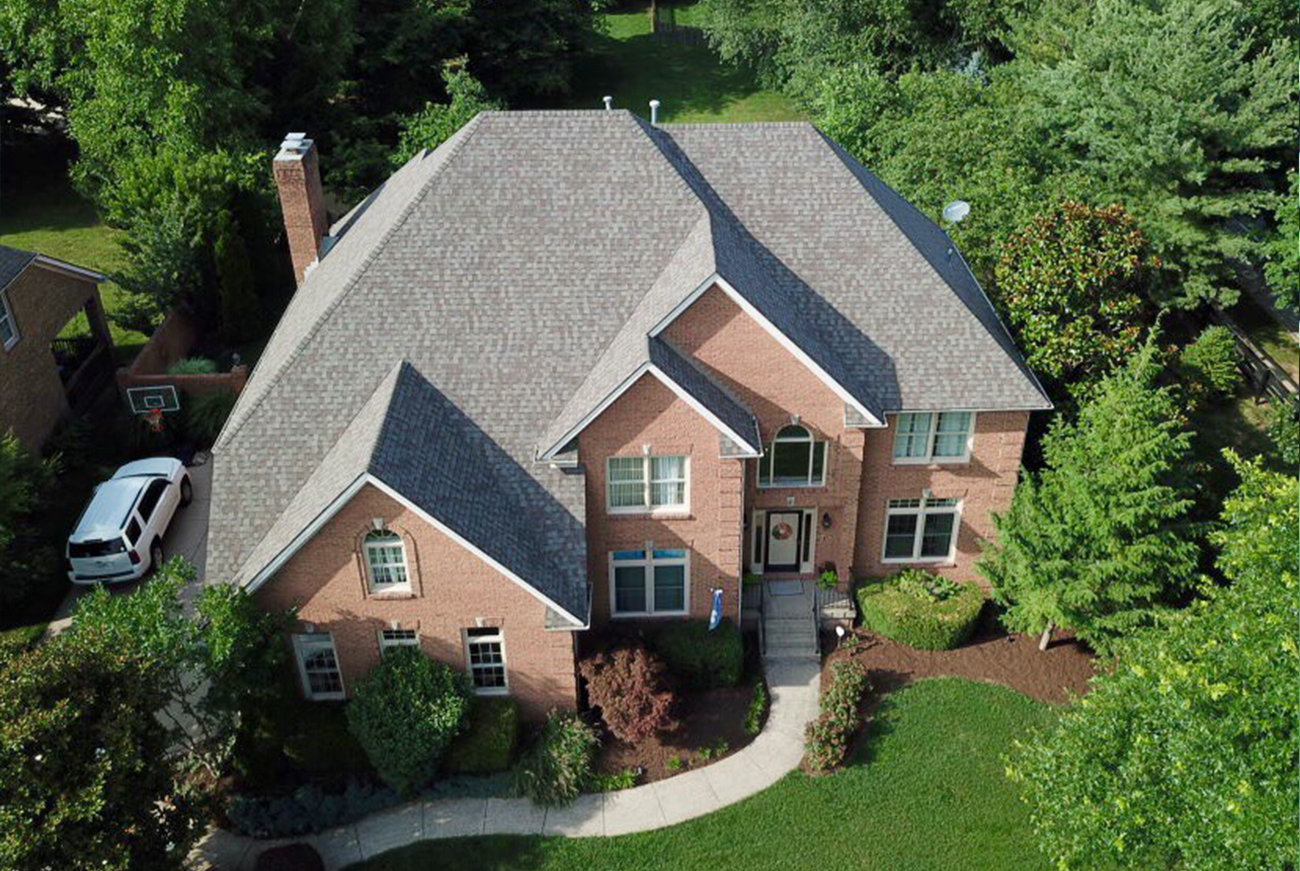 Flat Roofing Contractors in Nicholasville, KY: Materials, Maintenance, and Modern Solutions