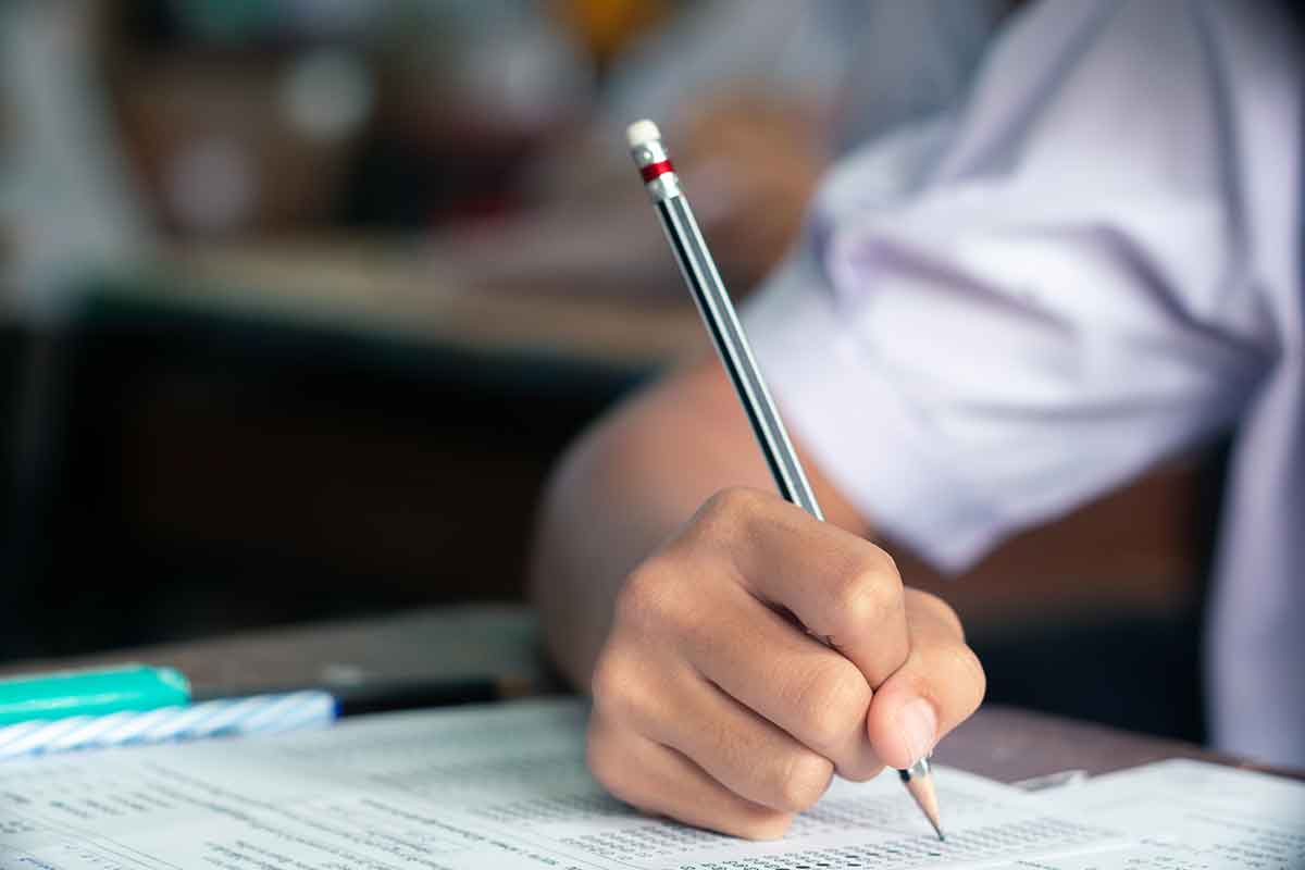 i need someone to take my online exam