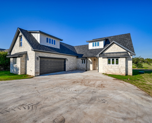 custom home builder in Burnet TX