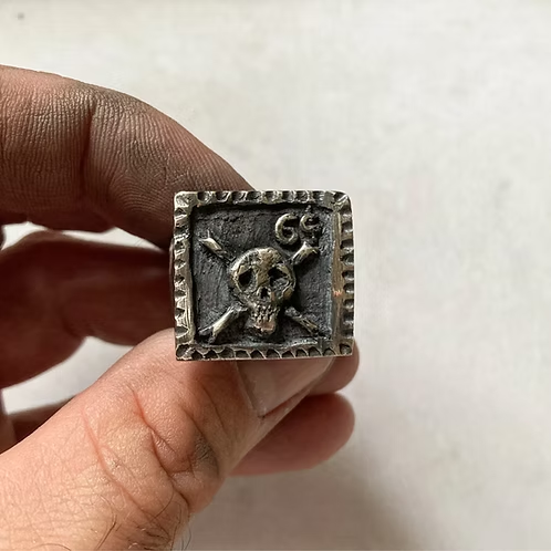Skull rings for men