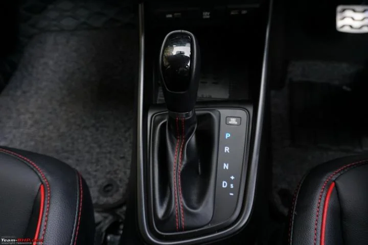 Hyundai’s DCT and iVT Transmissions Improve the Driving Experience